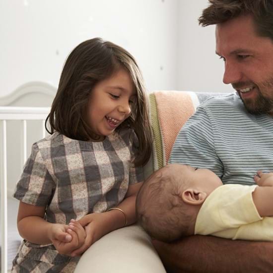 10 Tips to Ease the Arrival of a Second Child | Kaleido Blog Article