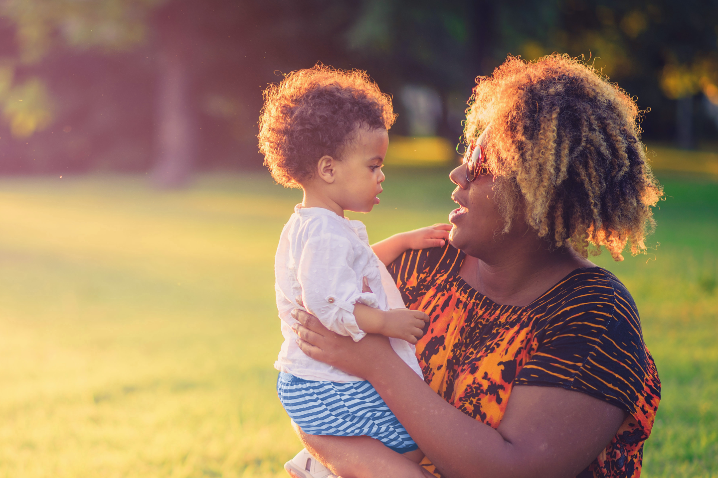 Développement du langage : ne manquez pas l’explosion lexicale! | Article de blogue de Kaleido