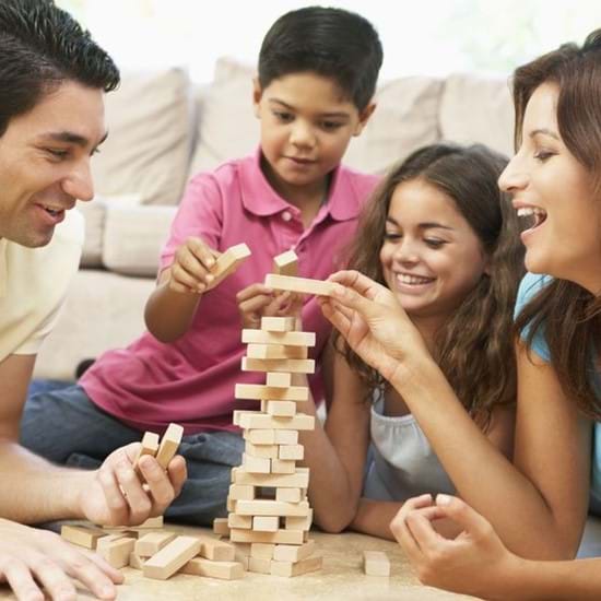 Strengthen your Family Ties through Games | Kaleido Blog Article