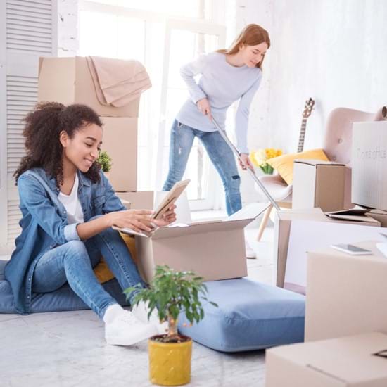 Off to College: Planning a Successful Move | Kaleido Blog Article
